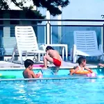 Welcoming With Pool-beahost Appartement Bibione