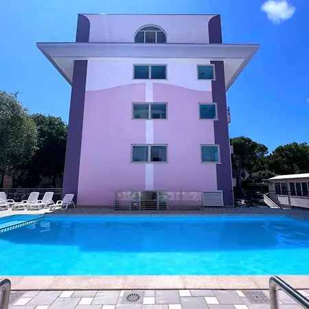 Welcoming With Pool-beahost Apartmán *