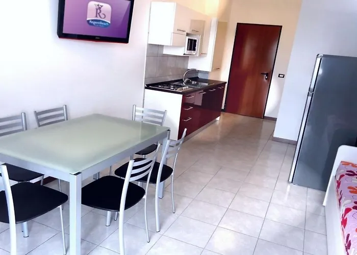 Apartmán Welcoming With Pool-beahost *